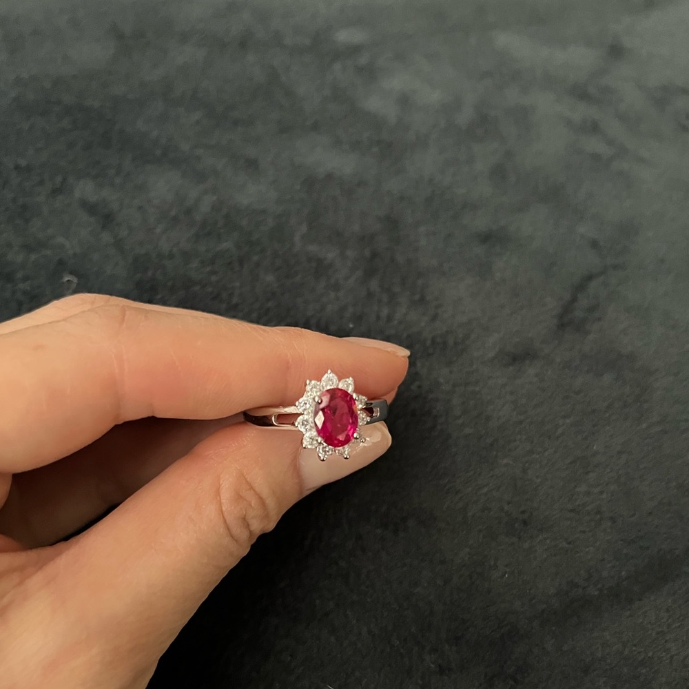 Ruby Crystal Set - Picture 7 of 10